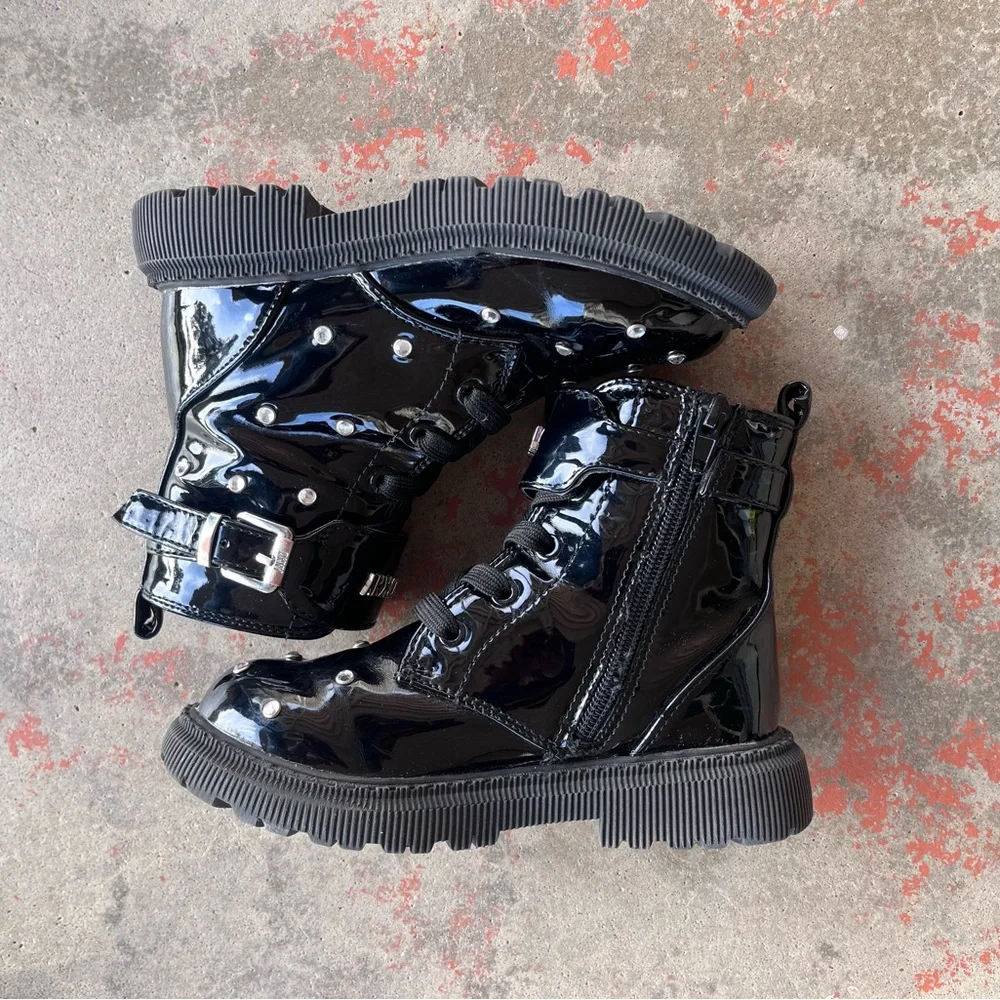 👢DNKY👢DKNY Combat Boots Ava Dila Moto Side Zipper Crystal Boot Pre-Owned